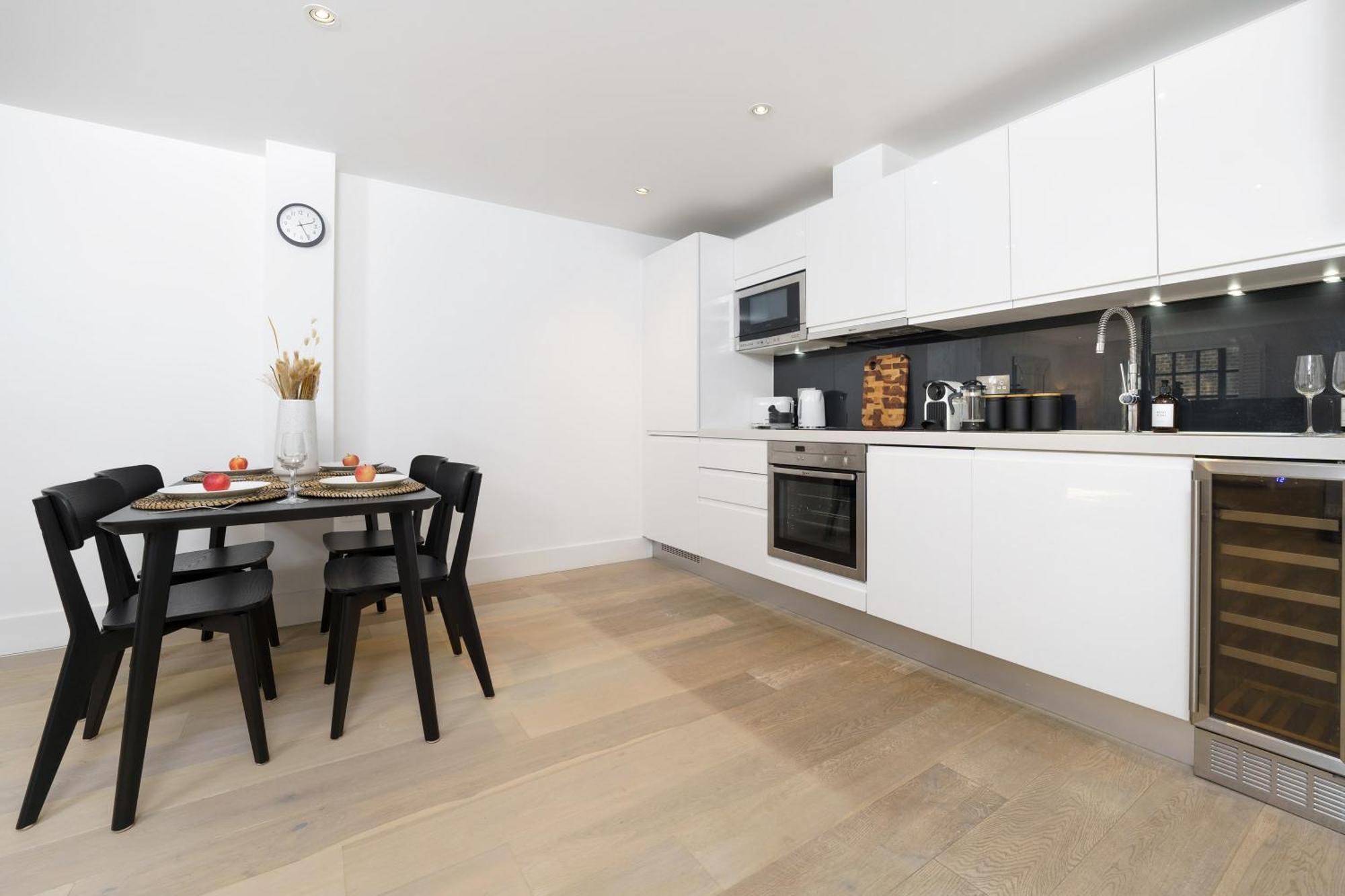 Appartement Trafalgar Sq 1 Bedr, 3 Beds Sleeps 6 Londen
