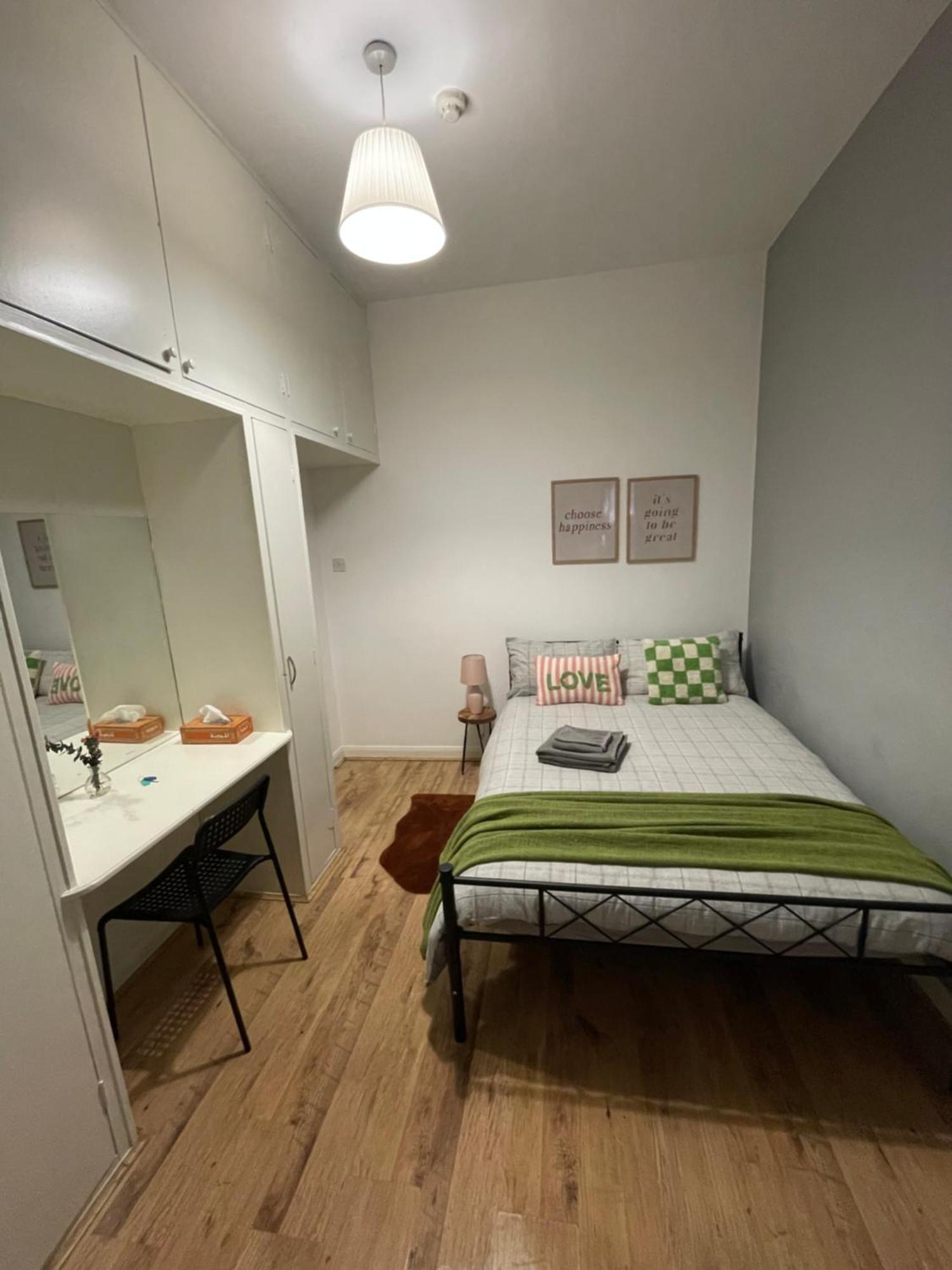 Privatunterkunft Contemporary Private Near Central