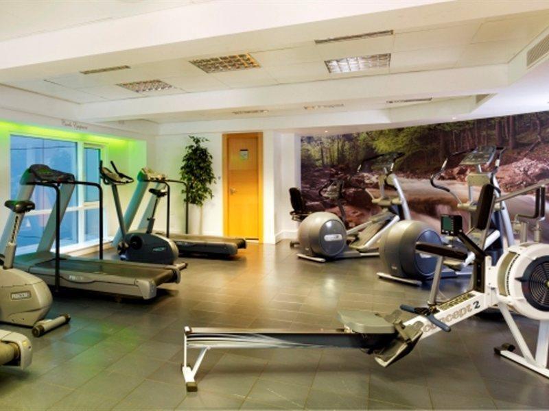 Apartahotel Plaza On The River Club&residencia 5*