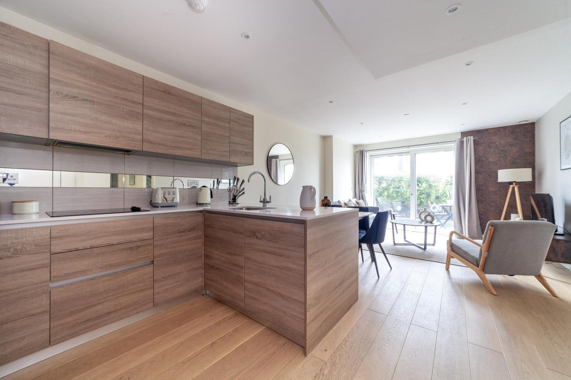 Apartment The River Thames Collection