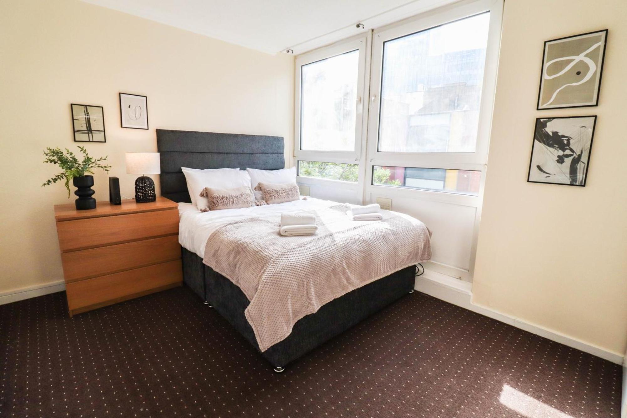 Appartement Cosy Property Right By Warren Street Station! Free Wifi! Londen