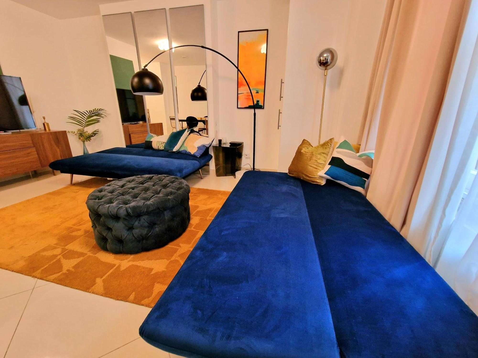 Appartement Modern Hyde Park With Private Entrance & Private Back Patio Near Bayswater & Paddington Stations Londen