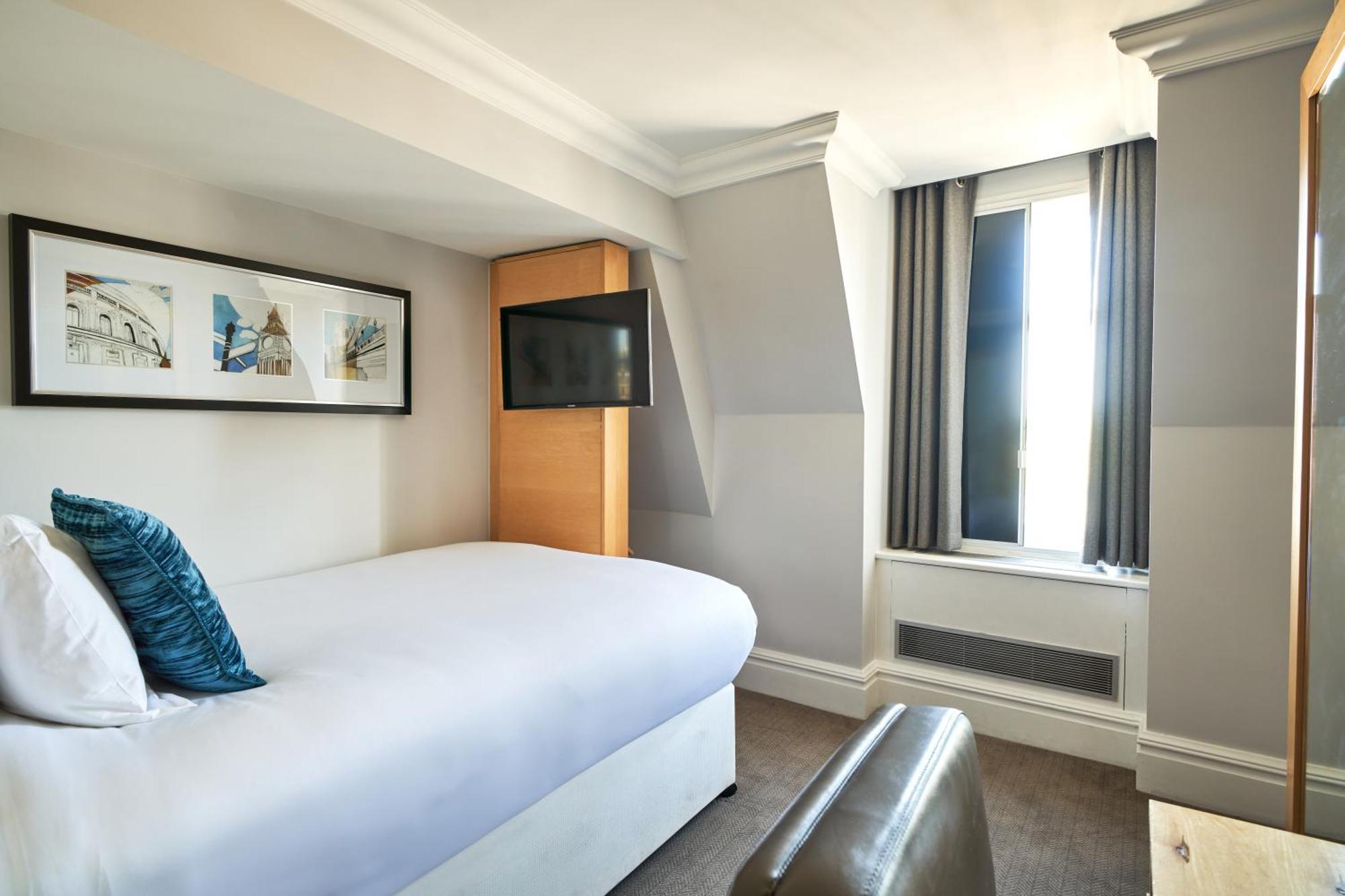 Hotel Thistle Park Lane 4*