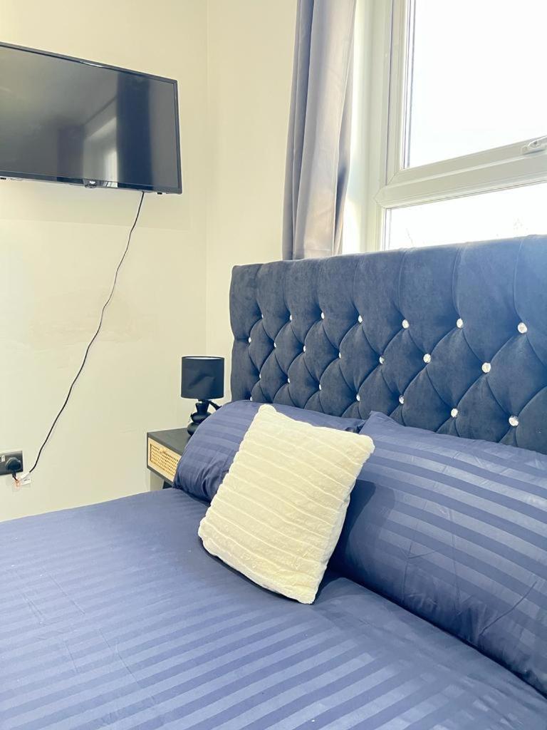 Studio London