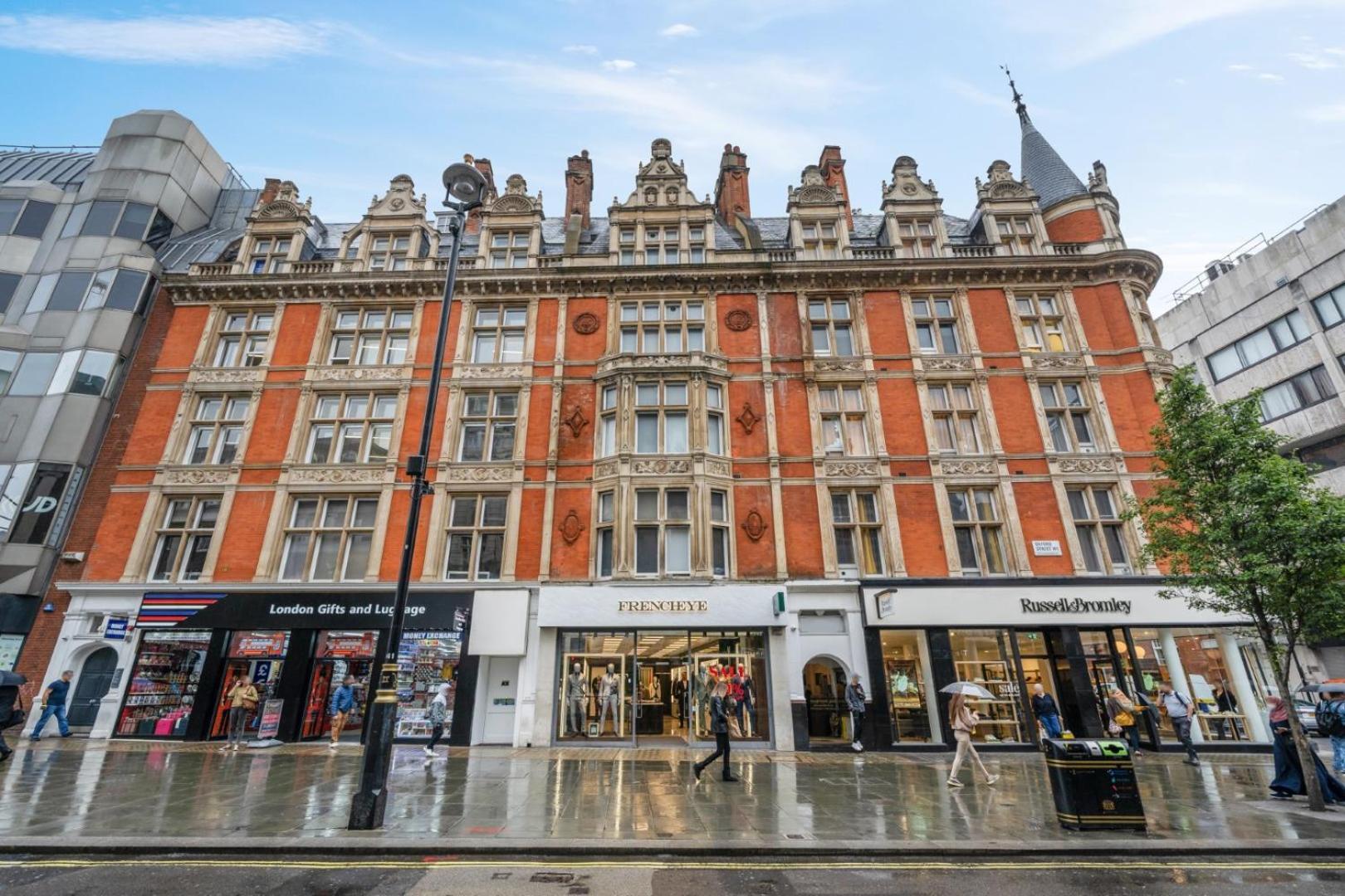 Oxford Street Chic Retreat - Unparalleled Elegance And Urban Comfort! Gc1 *