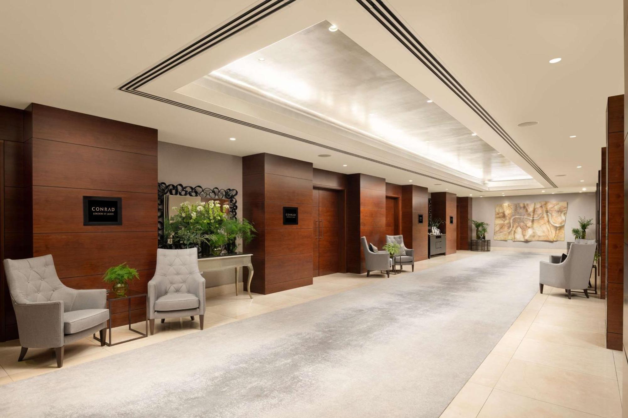 Conrad St 5* Londen
