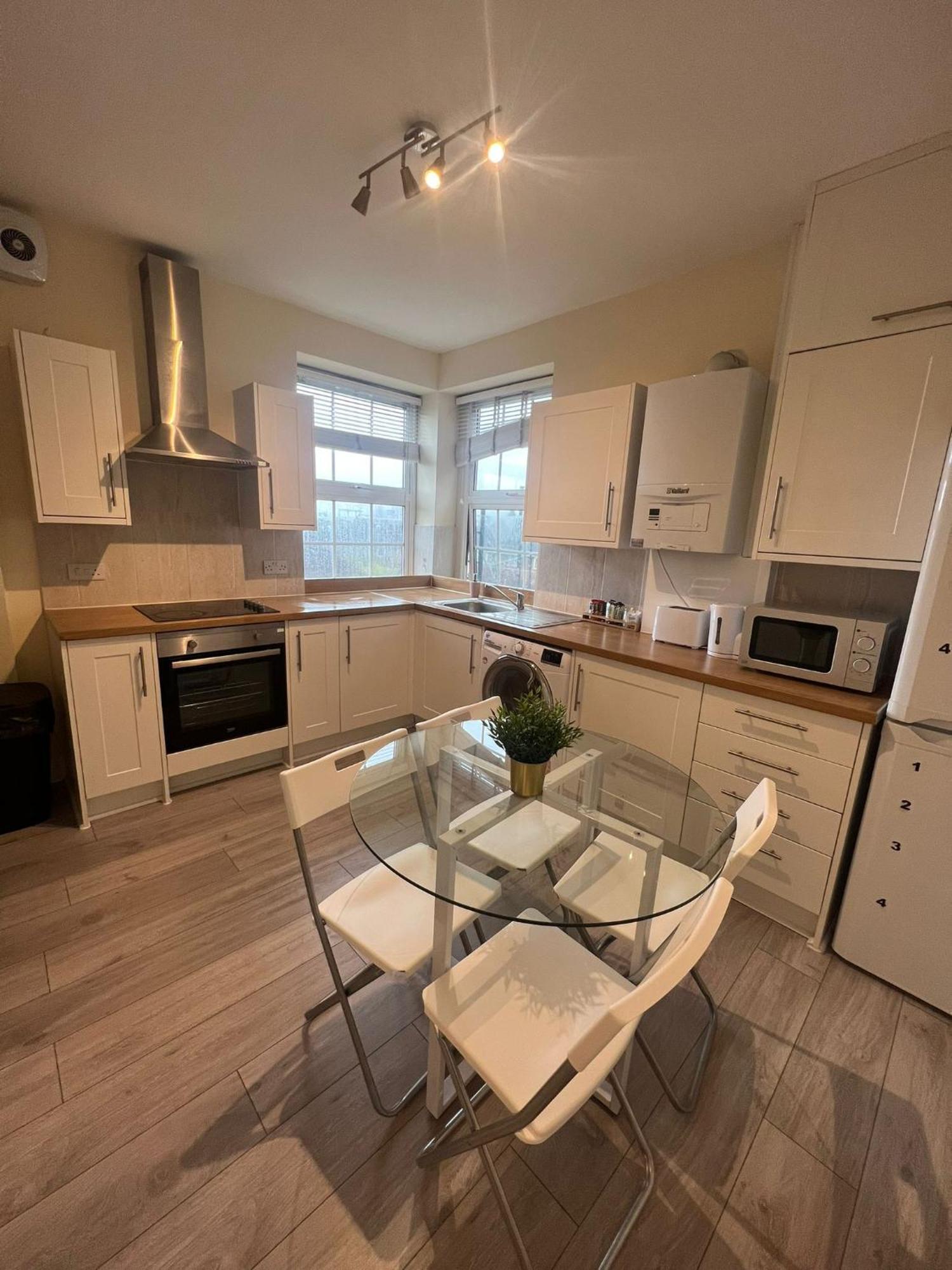 Privatunterkunft Stunning Wembley Stadium Flat London