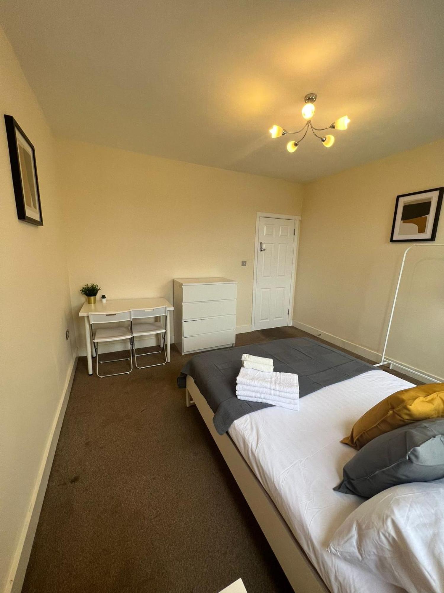 Privatunterkunft Stunning Wembley Stadium Flat