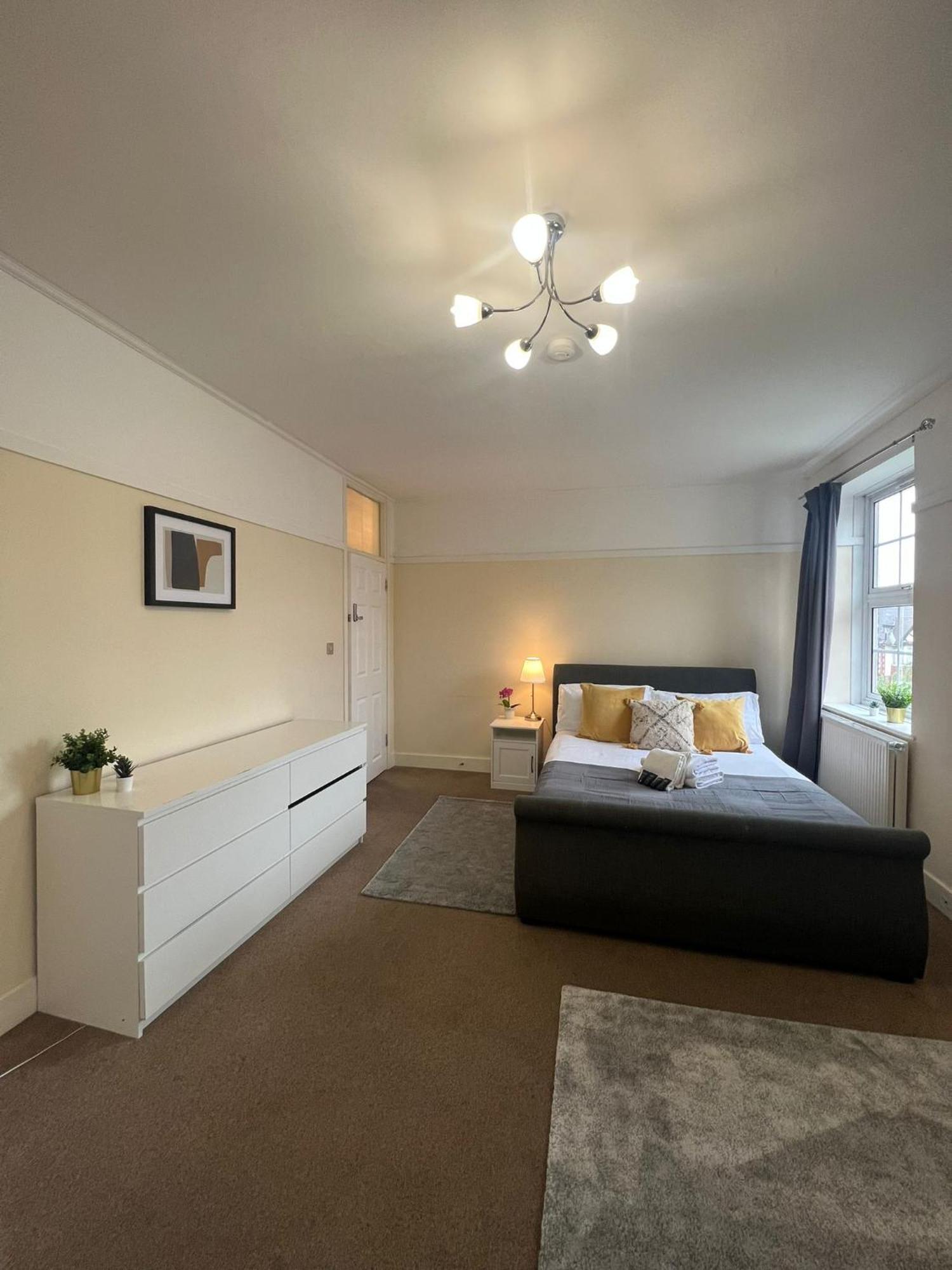 Privatunterkunft Stunning Wembley Stadium Flat London