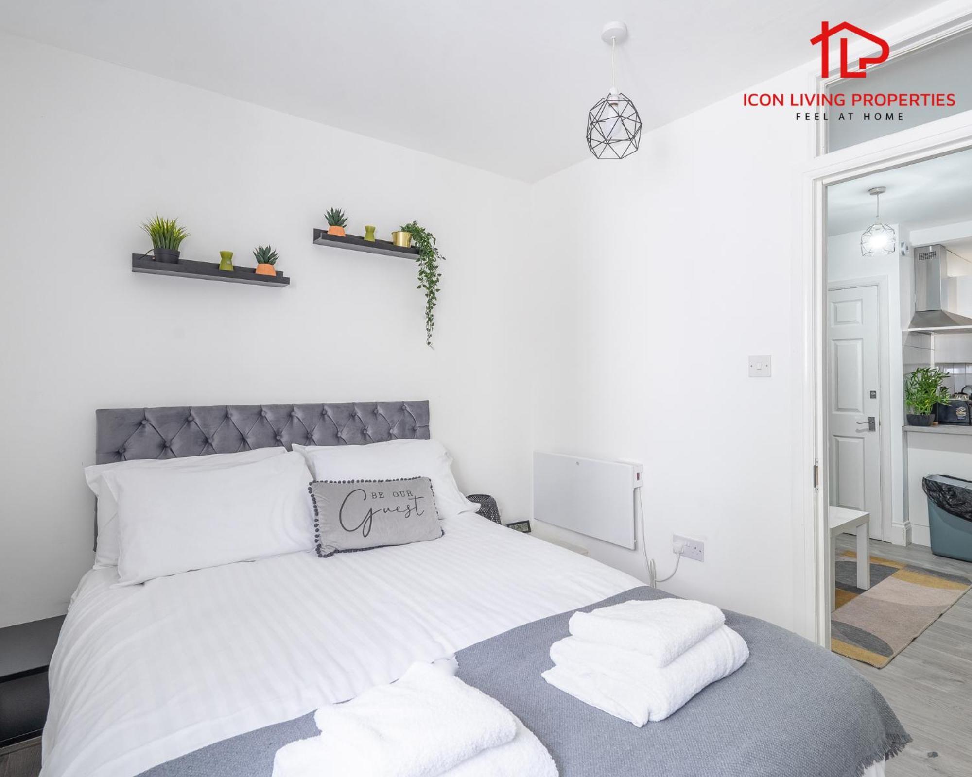 Arch-view 1 By Icon Living Short Lets & Serviced Wembley Londen