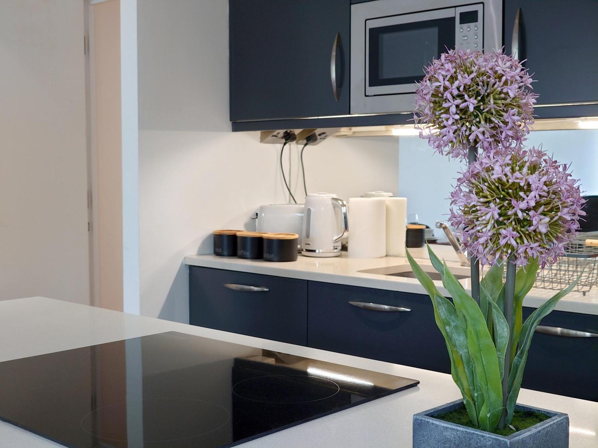 Fully Serviced Two Bed By Excel & O2 Appartement Londen