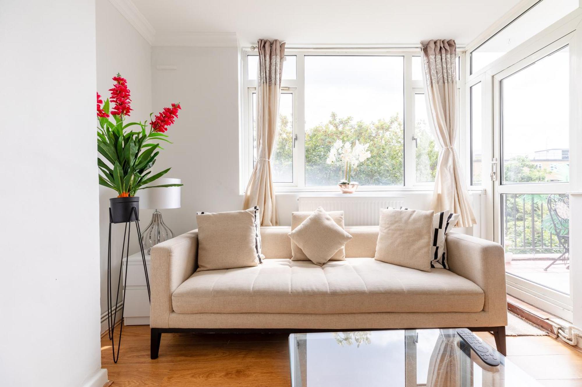 Cosy 3 Bed Flat Ideal For Trips To Apartment London