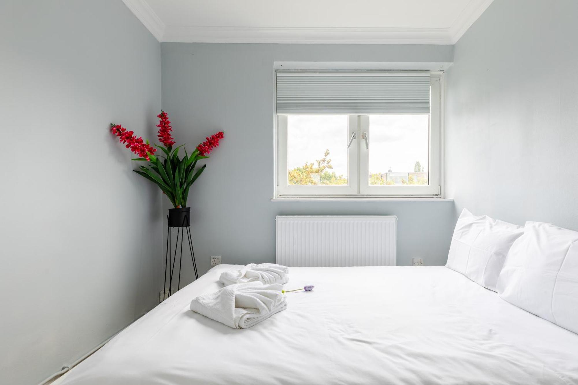 Cosy 3 Bed Flat Ideal For Trips To Apartment *