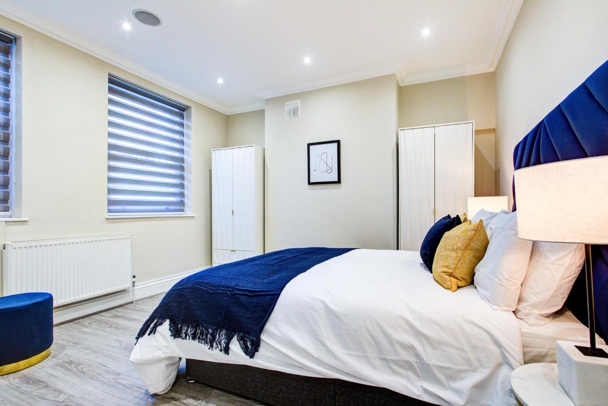 Hybrid Resi - Battersea Near Power Station * London