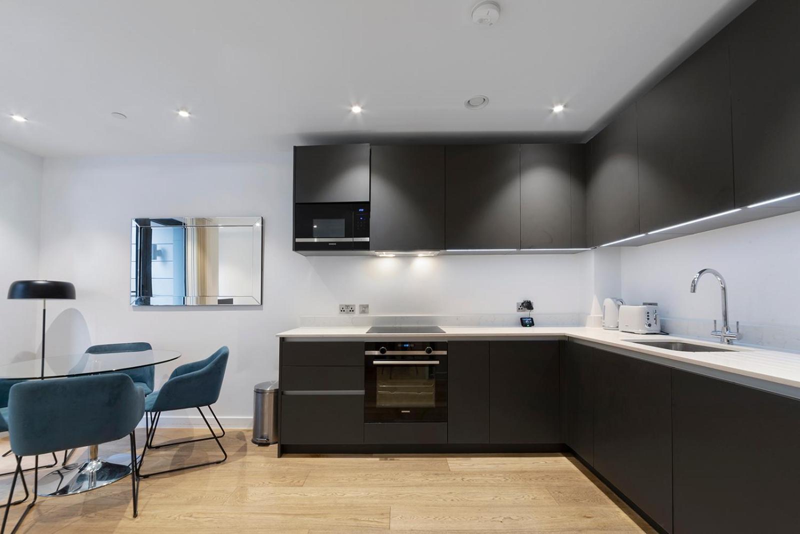 1 Bedroom Close To Tower Hill Appartement Londen