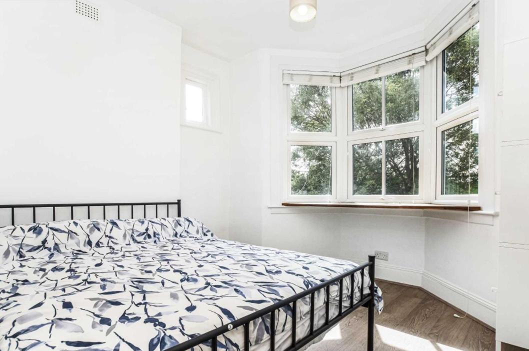 Appartement Bright And Stylish 2 Bedroom First Floor Flat