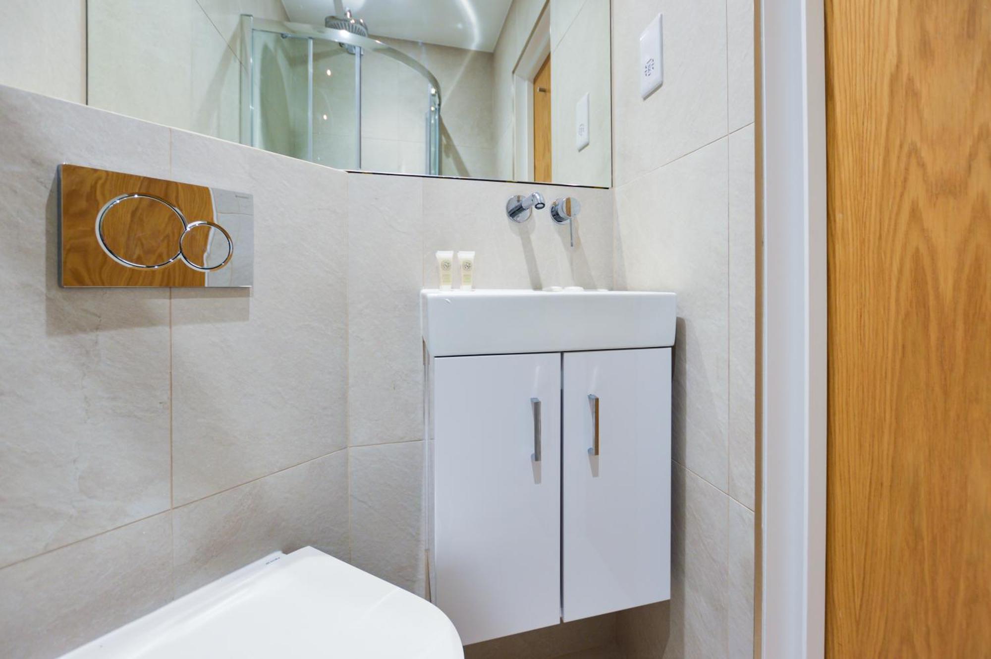 Queensborough Terrace Serviced By Concept Appartement