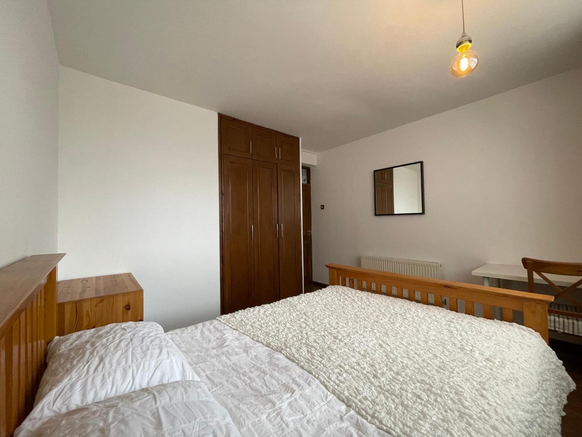 2 Bedrooms 2 Stations Appartement Londen