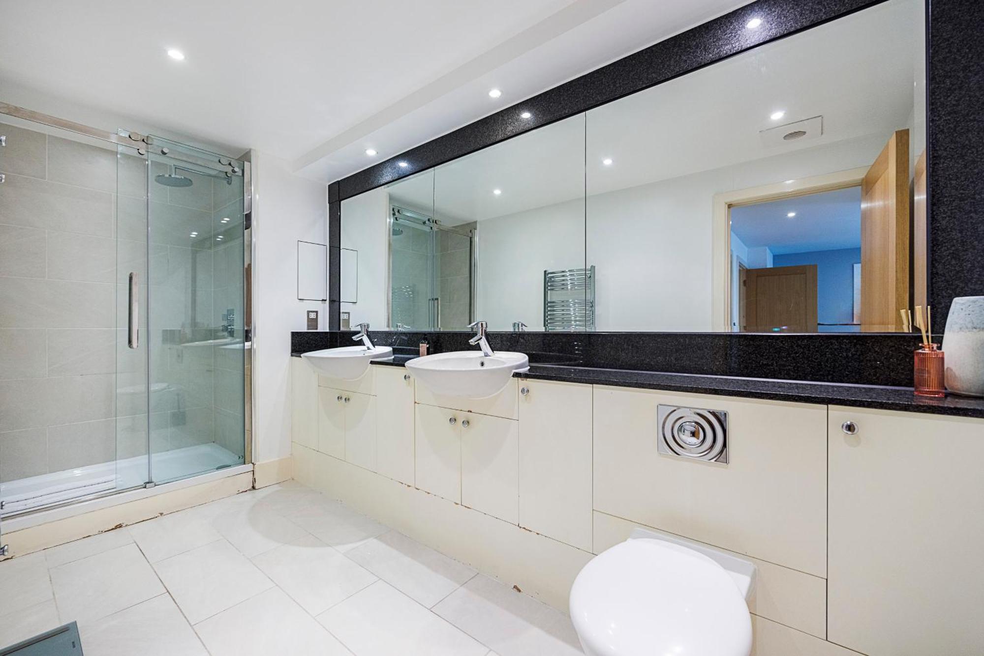 Apartment Welcomestay Vauxhall St Georges Wharf 2 Bedroom *