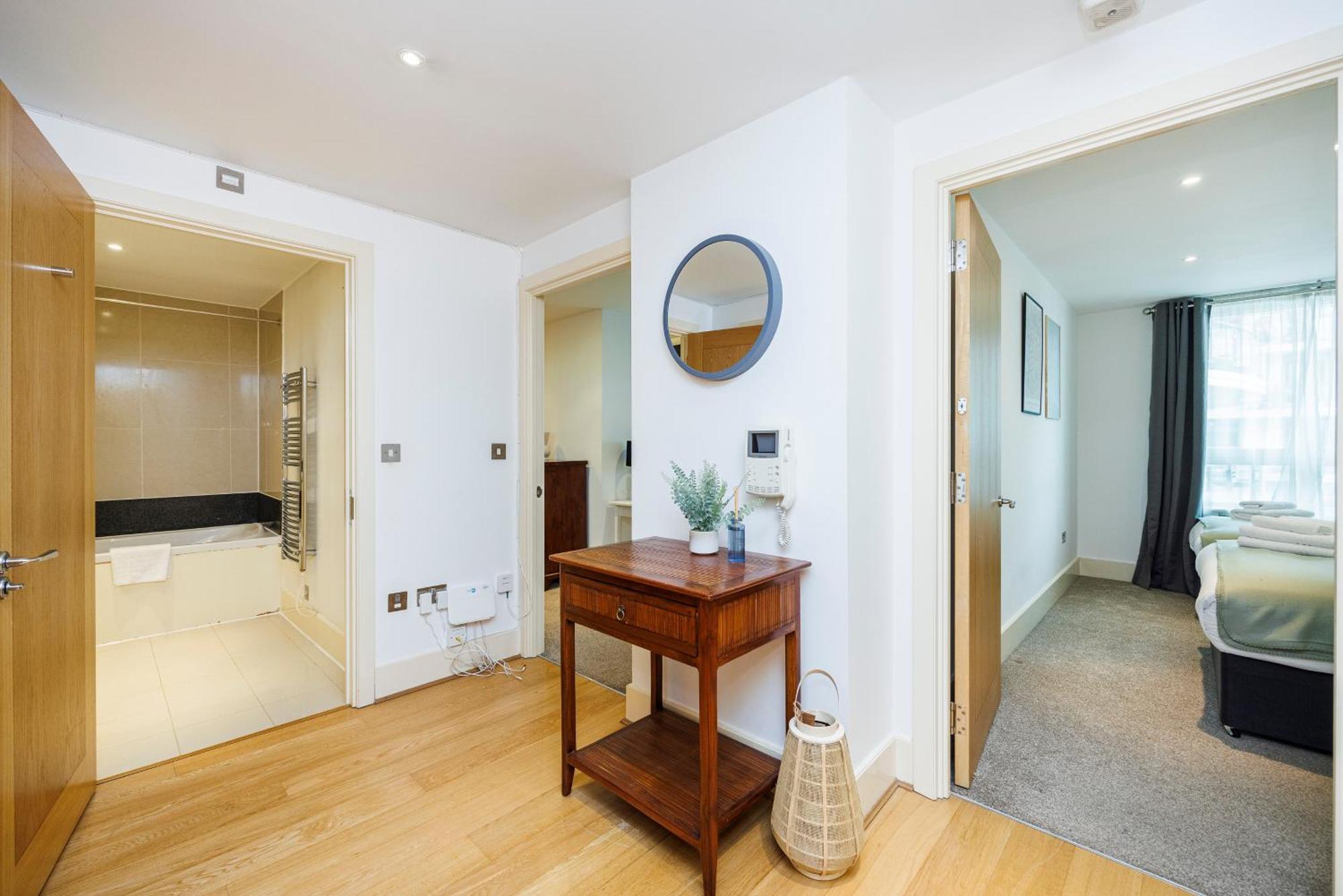 Welcomestay Vauxhall St Georges Wharf 2 Bedroom London