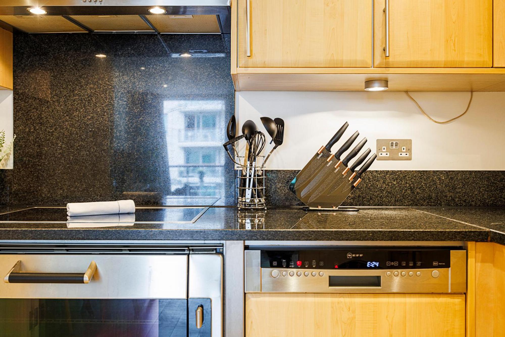 Welcomestay Vauxhall St Georges Wharf 2 Bedroom London