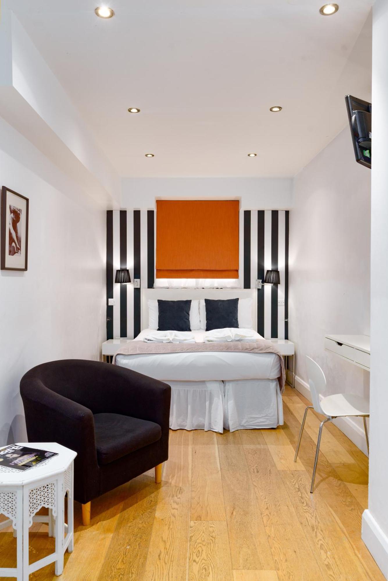 Hotel Bower House London