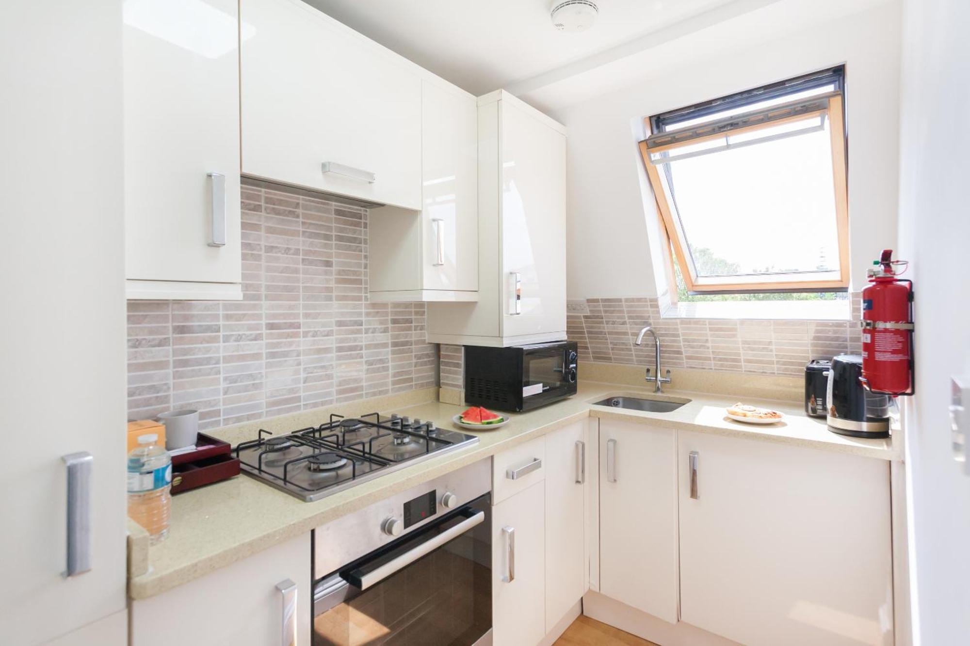 Holloway Budget - 1 Minute To Emirates Stadium - Next To Station - Center * London