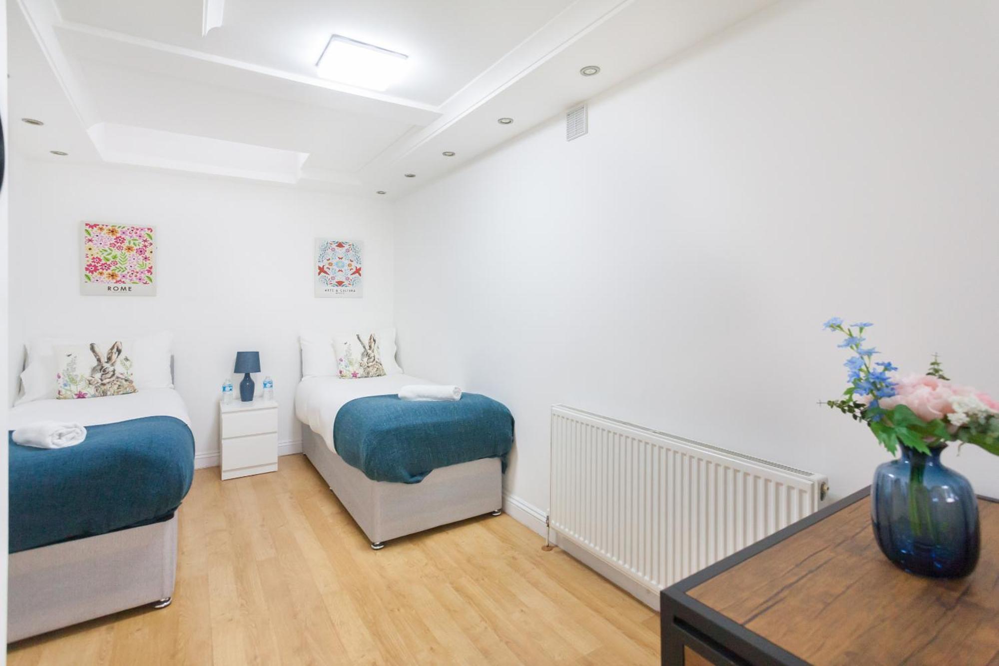 Holloway Budget - 1 Minute To Emirates Stadium - Next To Station - Center * London