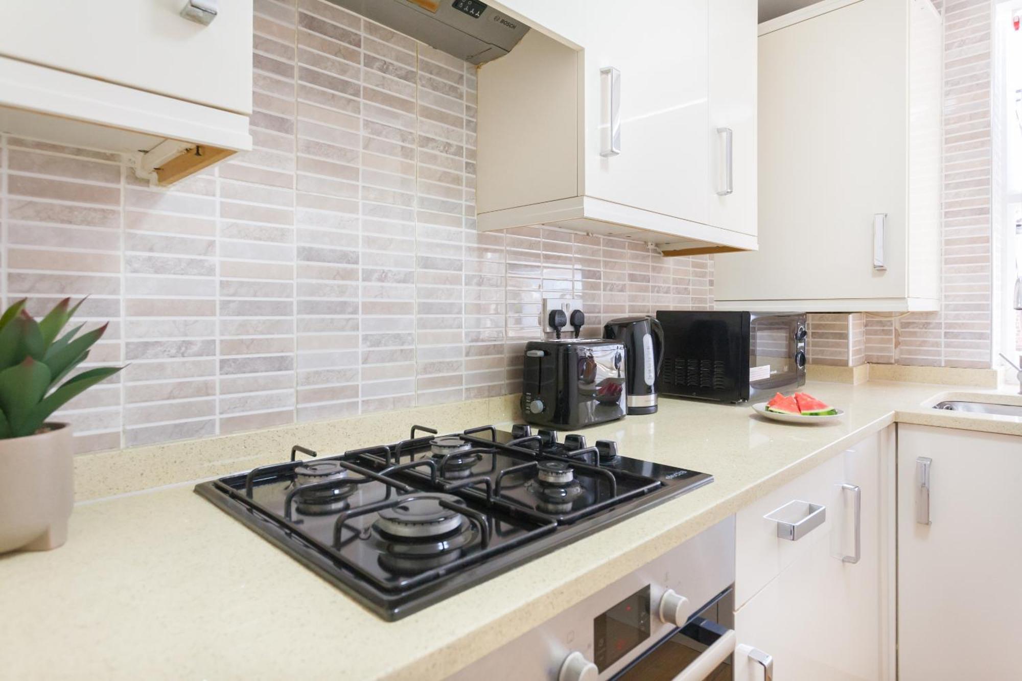 Holloway Budget - 1 Minute To Emirates Stadium - Next To Station - Center * London
