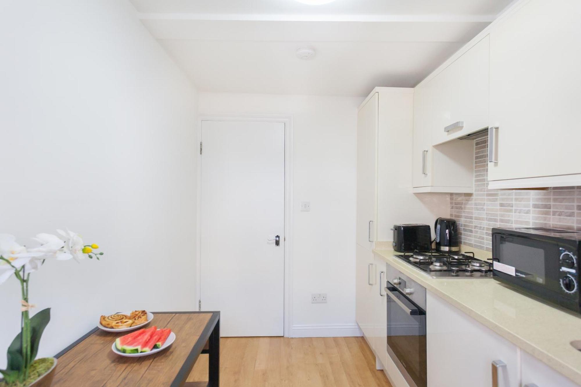 Holloway Budget - 1 Minute To Emirates Stadium - Next To Station - Center *