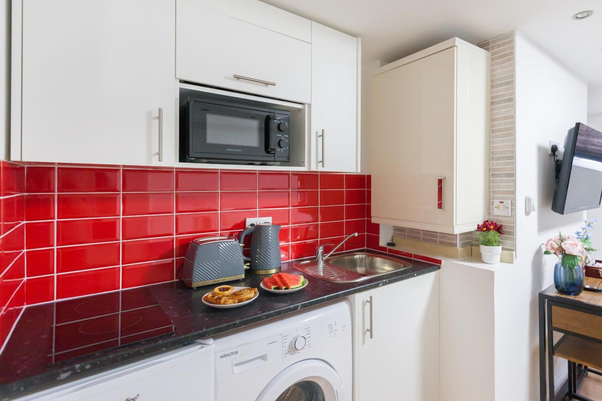 Holloway Budget - 1 Minute To Emirates Stadium - Next To Station - Center London