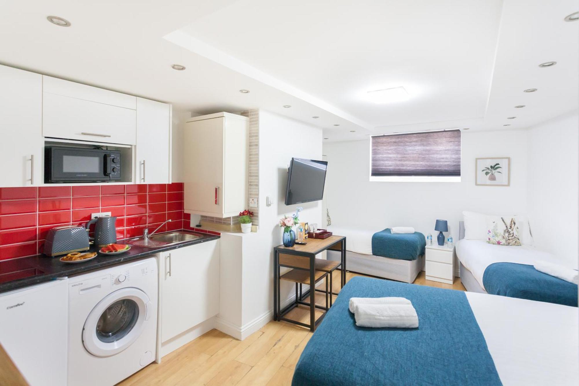 Holloway Budget - 1 Minute To Emirates Stadium - Next To Station - Center London