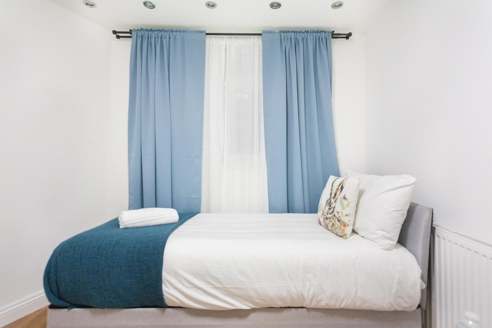 Holloway Budget - 1 Minute To Emirates Stadium - Next To Station - Center London