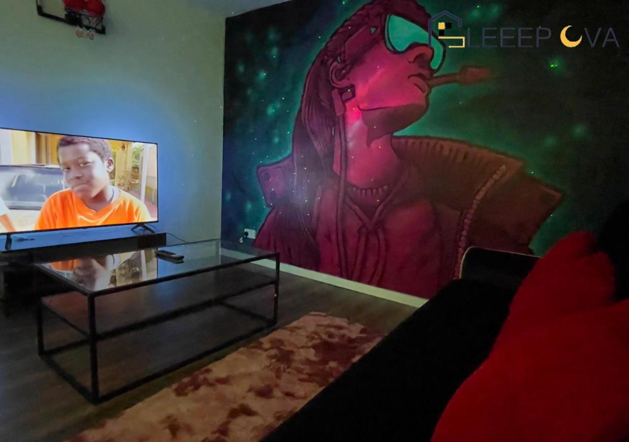 Appartement Premium Offers L Last-minute Escape L Luxury & Spacious 2 Bedroom Flat Families Business Relocation Sleepova Short Lets & Serviced Londen