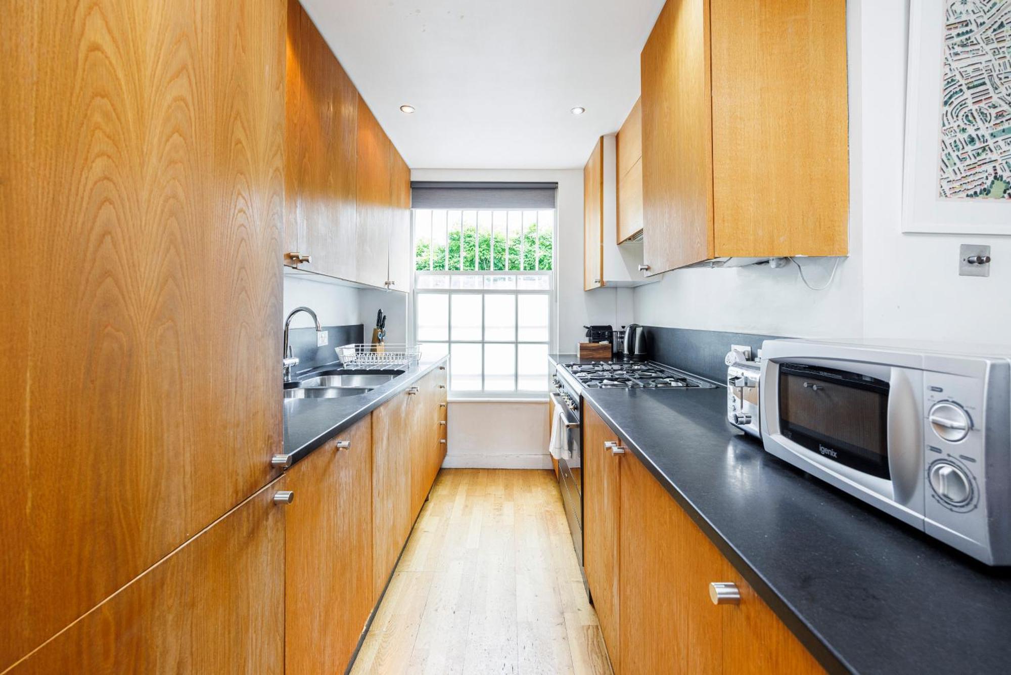 Hyde Park Adventures Apartment