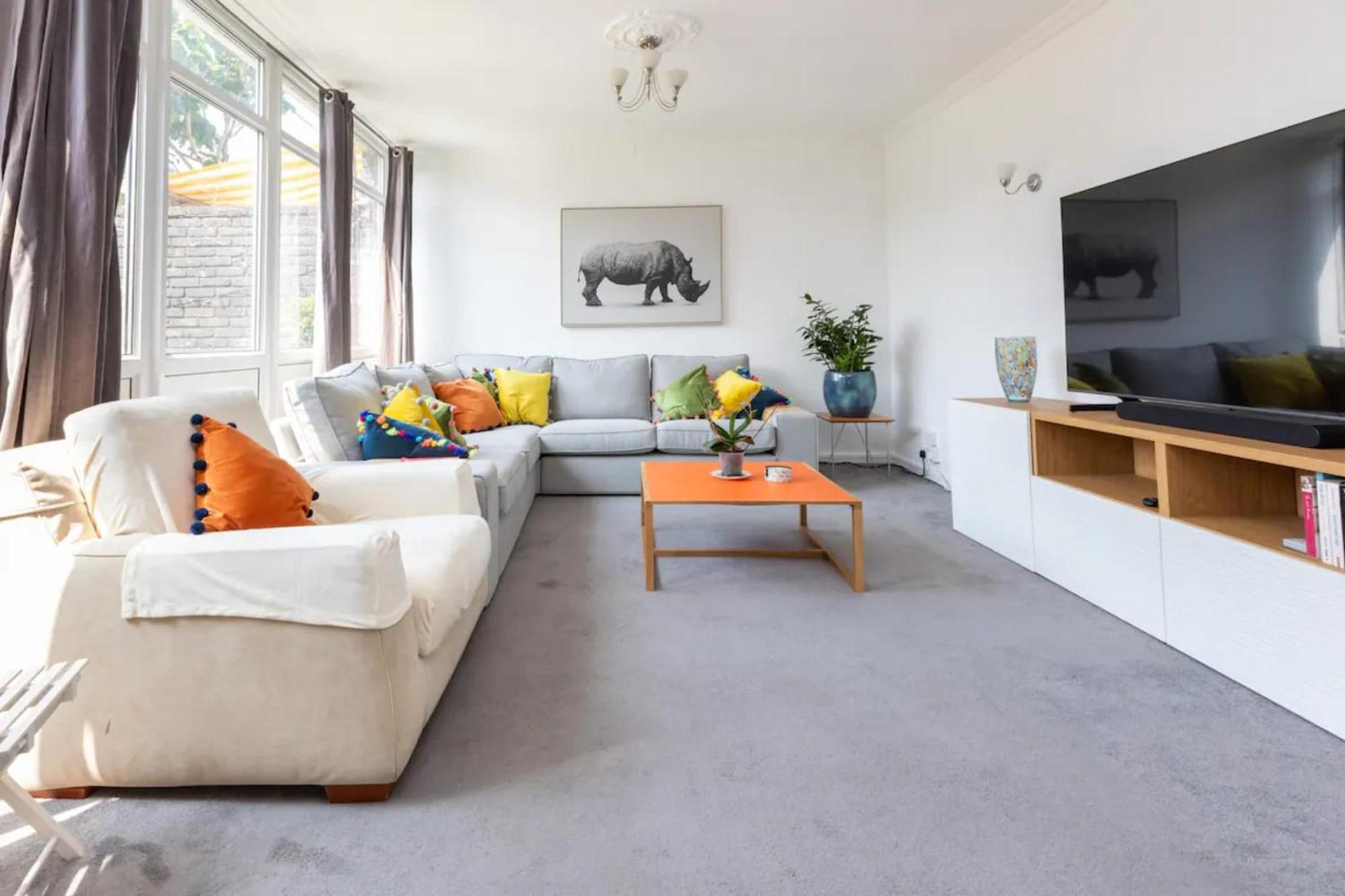 Spacious & Welcoming 4bd House - Kennington * Londen