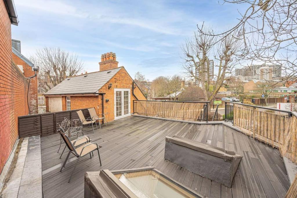 Charming In Hampstead Heath Holiday home *