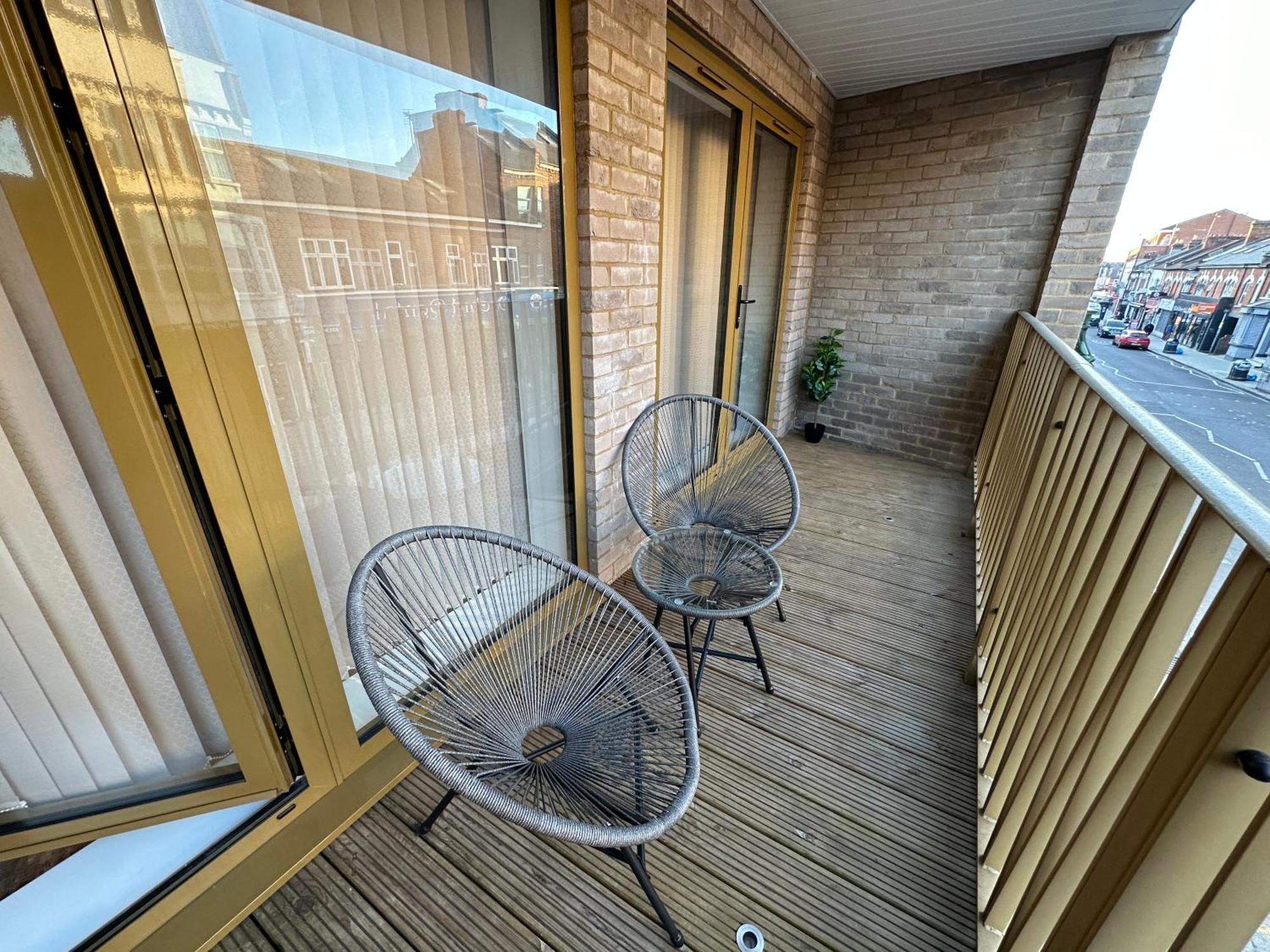 Apartment Luxury 2 Bedrooms - 2 Bathrooms - F5 *