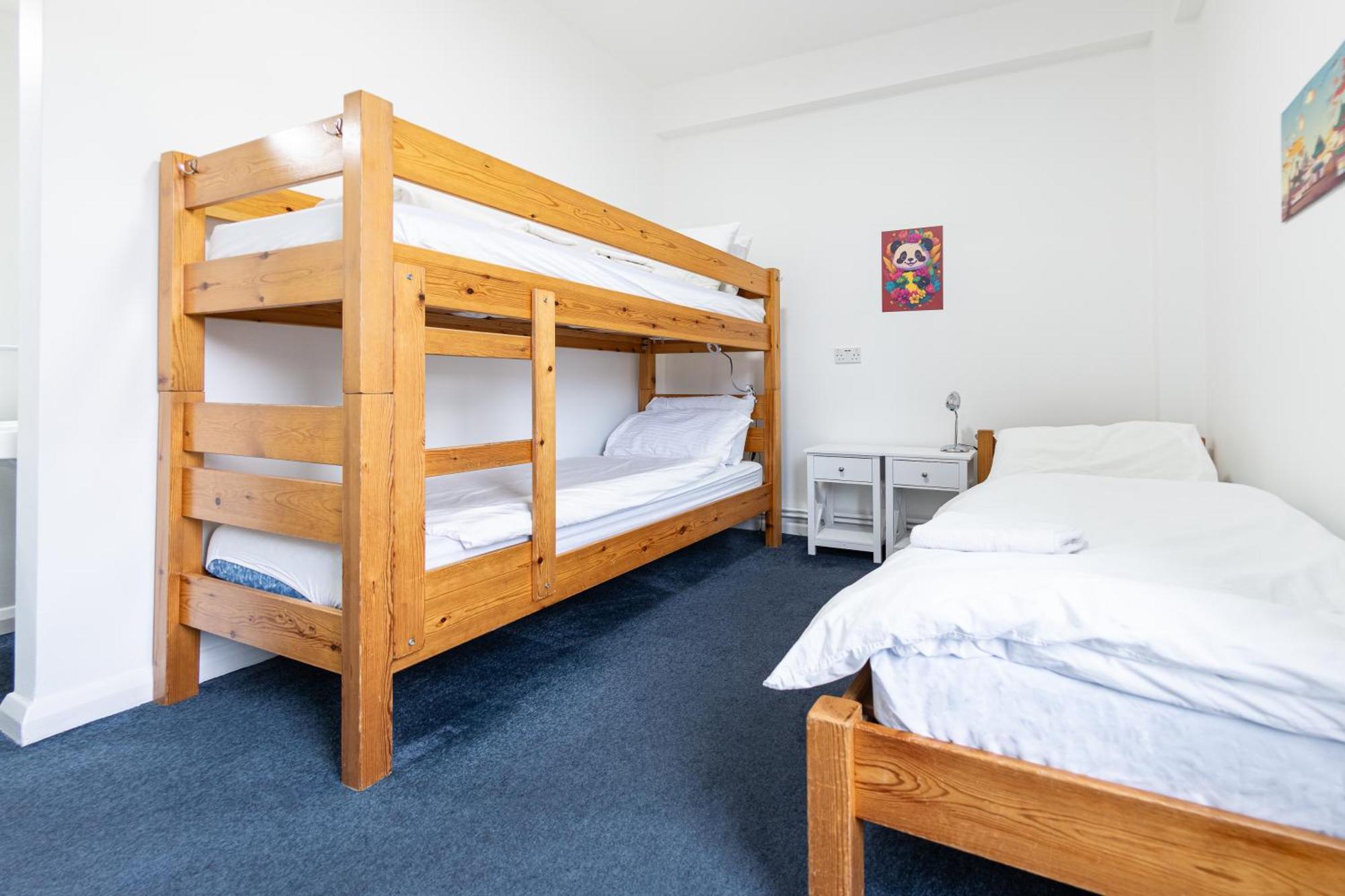 Hostel Pax *