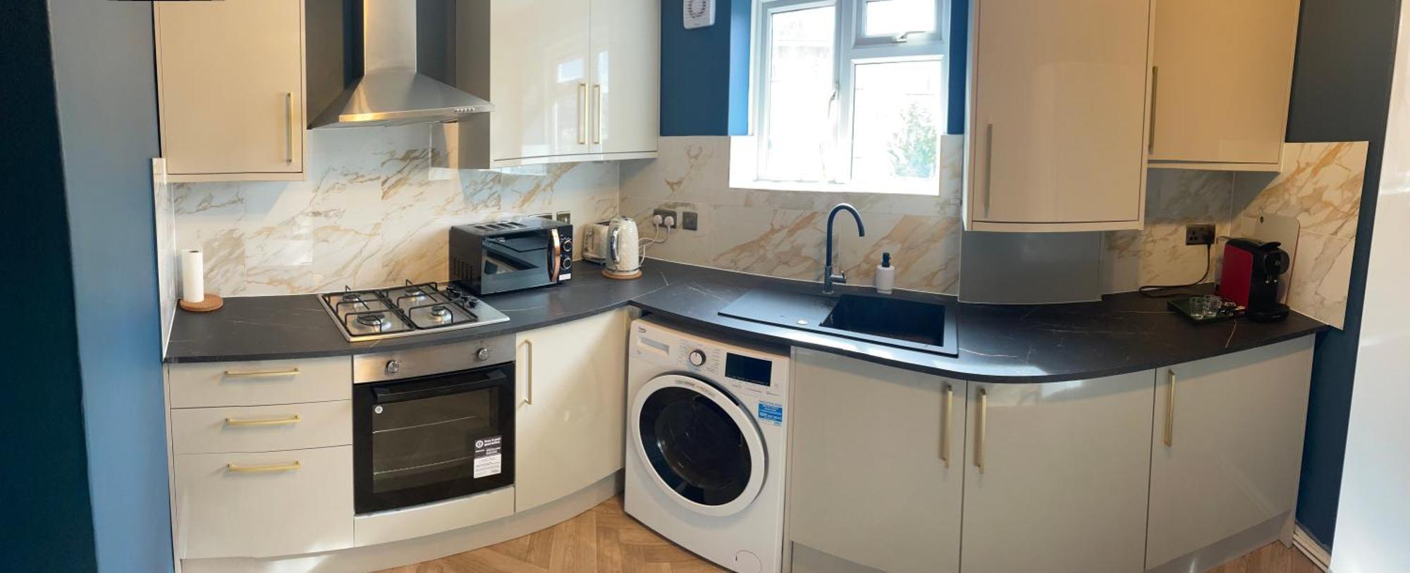 Appartement Elegant 2 Bedroom Flat In Chiswick Near Tube Stations Londen