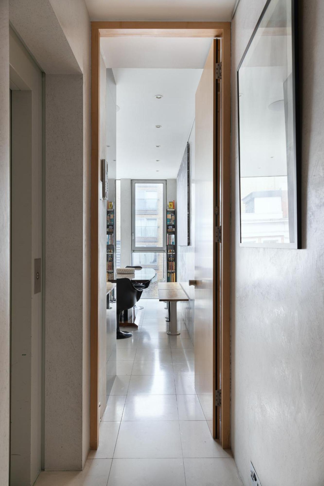Multi-award Winning 7 Storey - Near Shoreditch Holiday home London