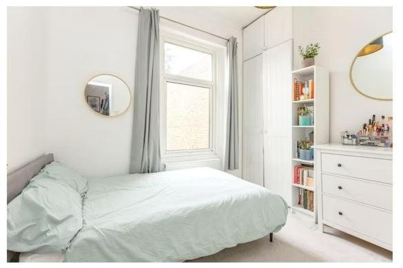 Apartment Stylish, 2 Bed Apartment, Muswell Hill *