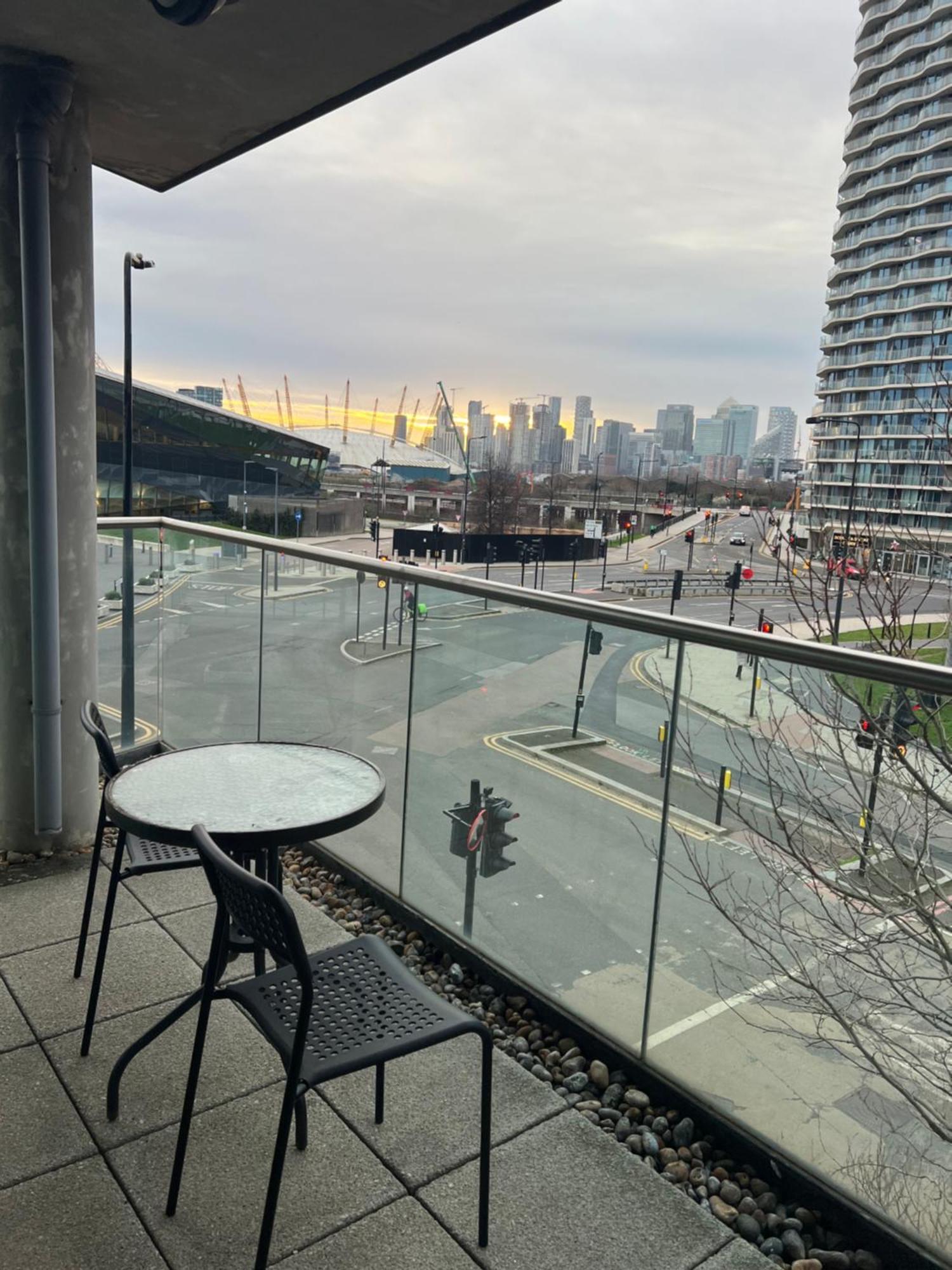 Luxury Dockview 3 Beds Excel * London