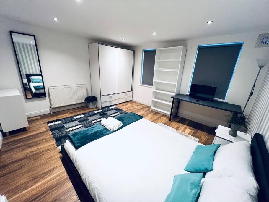 Gorgeous One Bed Flat In Central * London