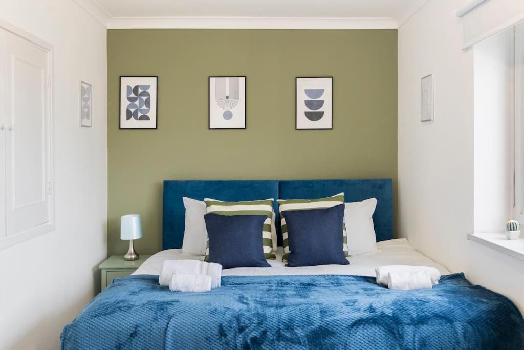Shard View 2br Next Tower Bridge Apartment London