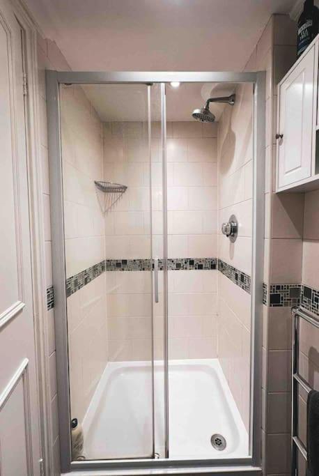 Apartamento Kensington Spacious Londres