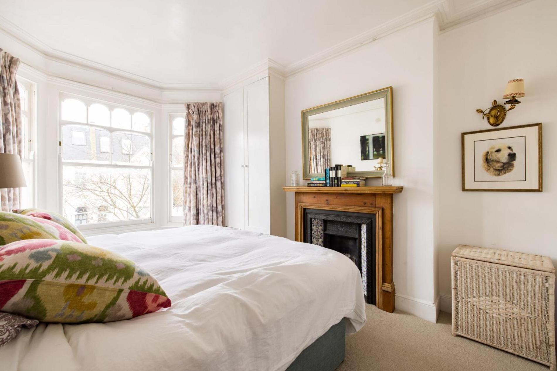 Fabulous 4 Bedroom Family In Fulham Apartment London