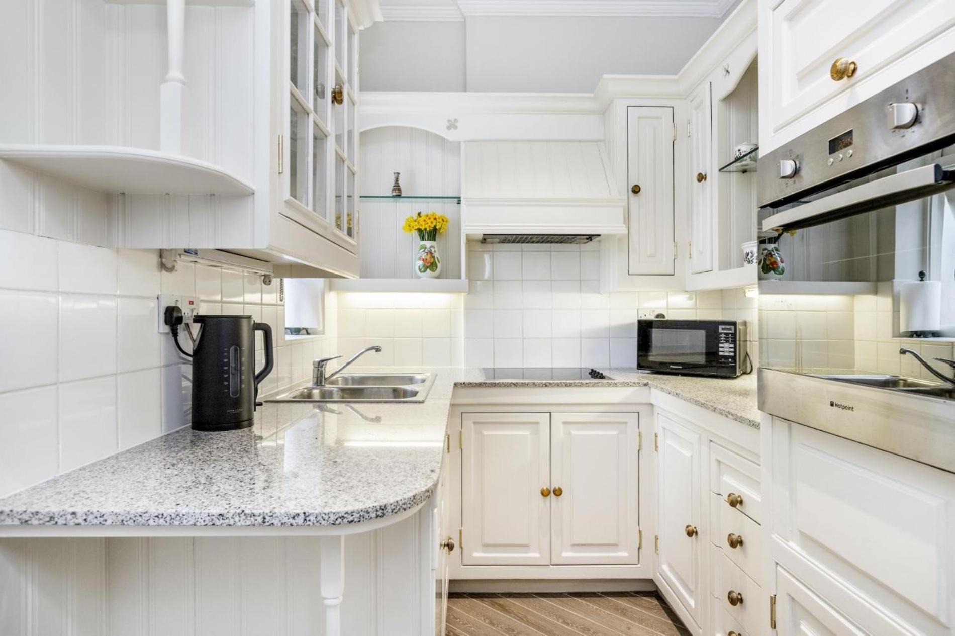 The Baby's Breath 2 Bedroom With Patio In Chelsea Appartement *