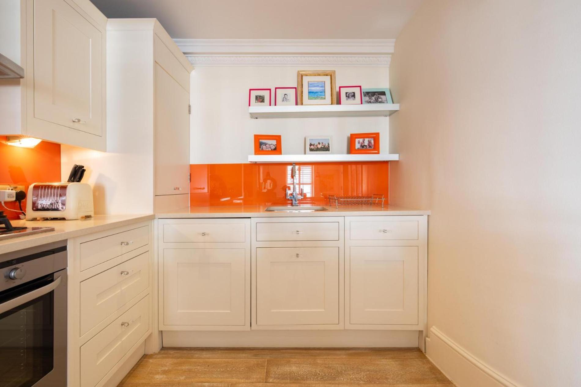A Royal - Stylish 2 Bedroom In Kensington London