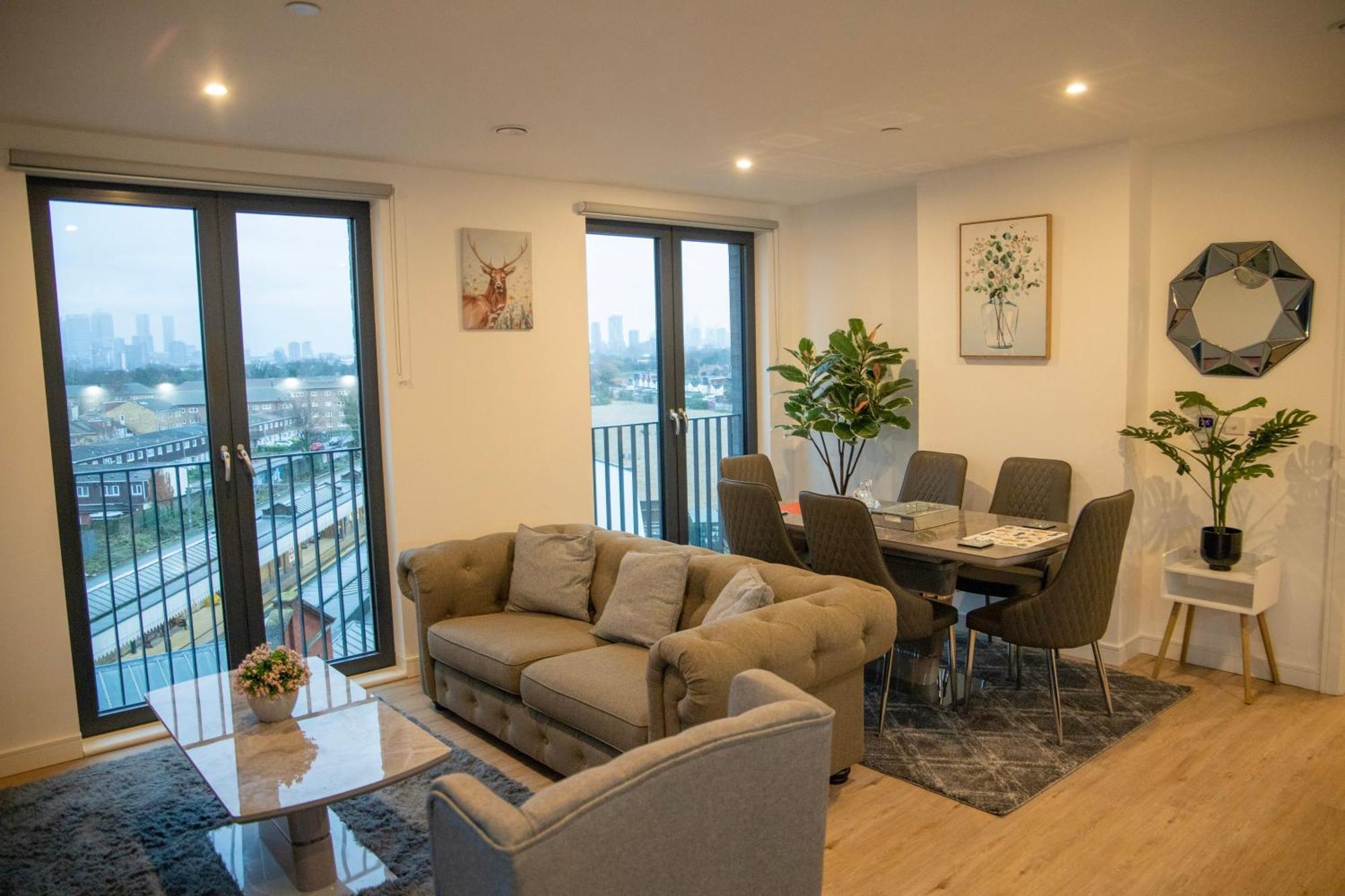 Jgb 2-bed In London